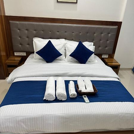 Luna Spaces- Near Mumbai International Airport ภายนอก รูปภาพ