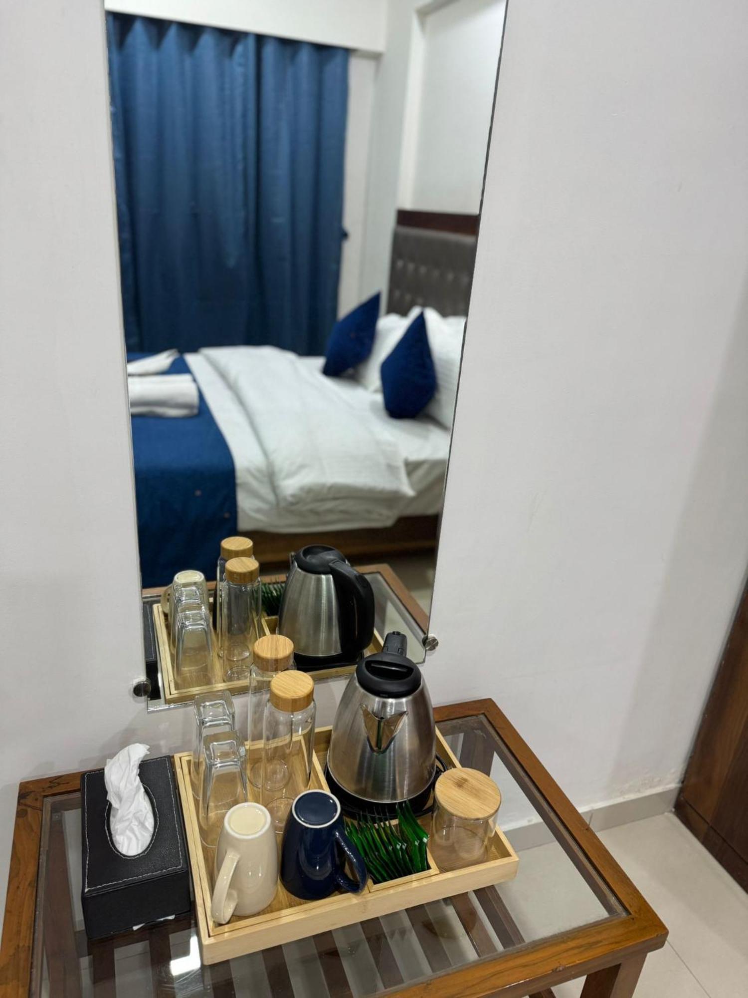 Luna Spaces- Near Mumbai International Airport ภายนอก รูปภาพ